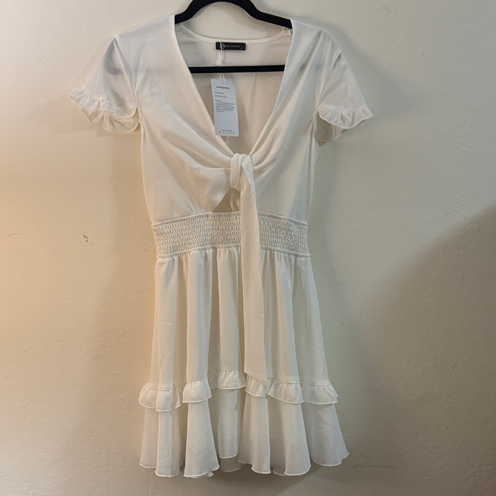 Chic White Mini Dress with Tie-Front